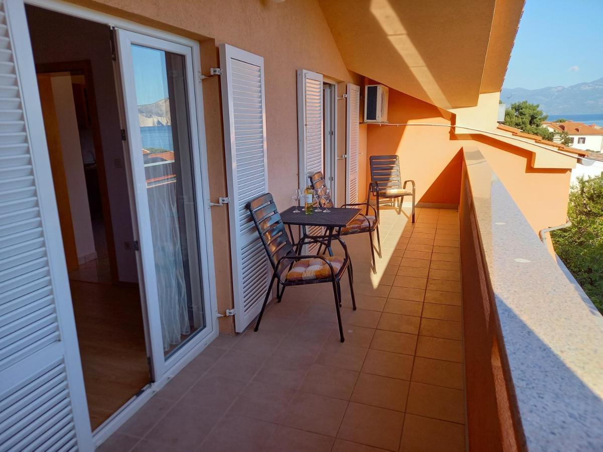 Apartment Valerija Baška Eksteriør billede