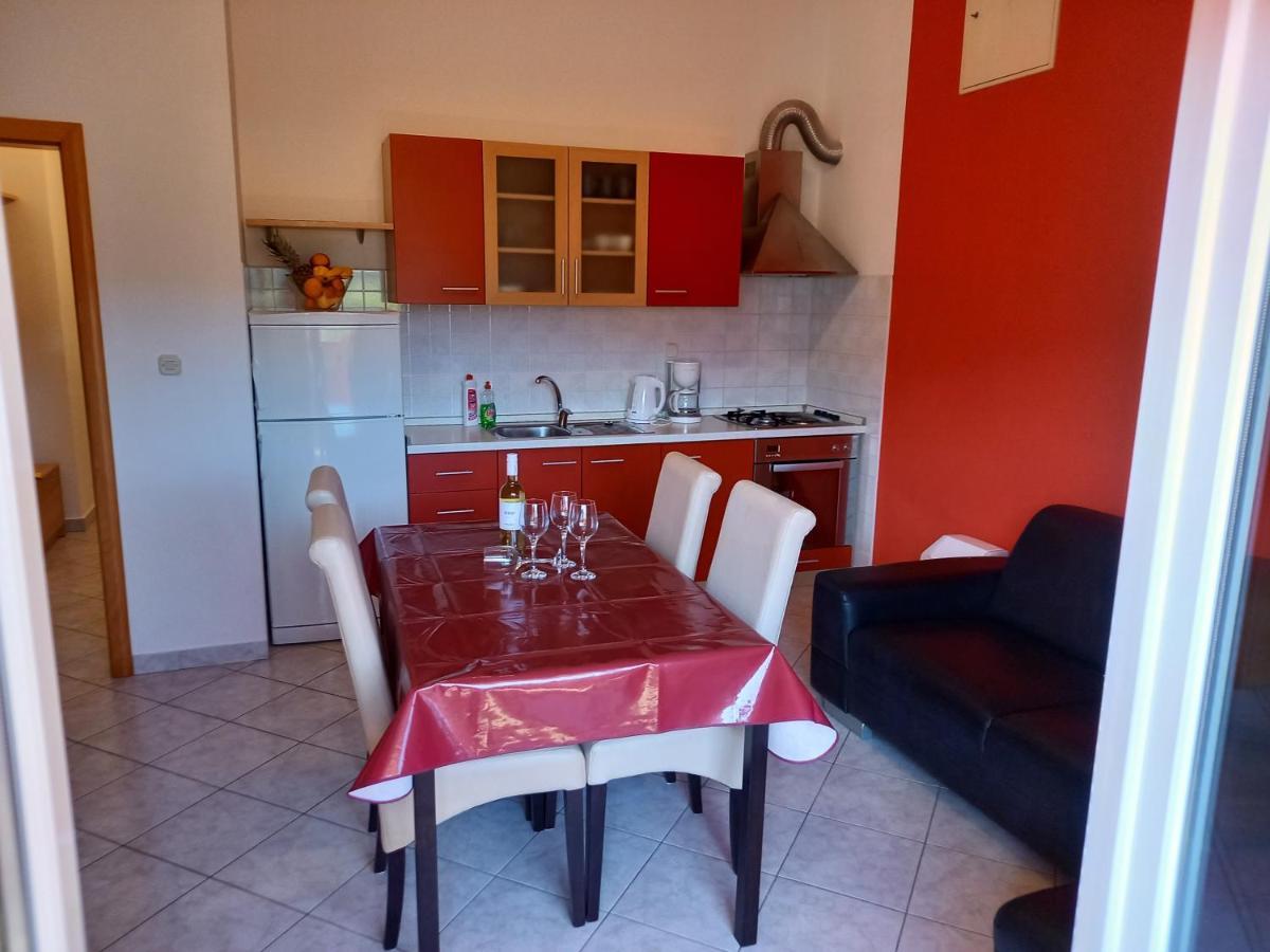 Apartment Valerija Baška Eksteriør billede