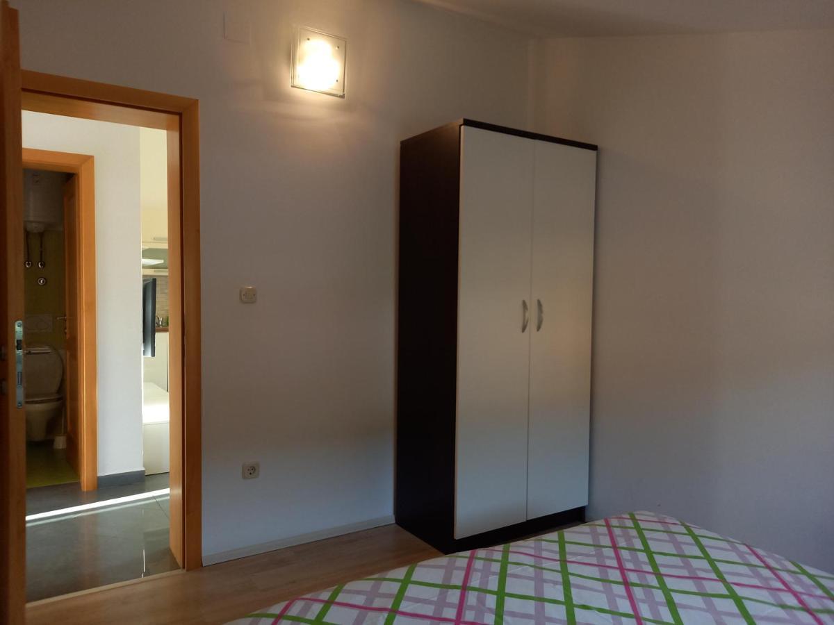 Apartment Valerija Baška Eksteriør billede