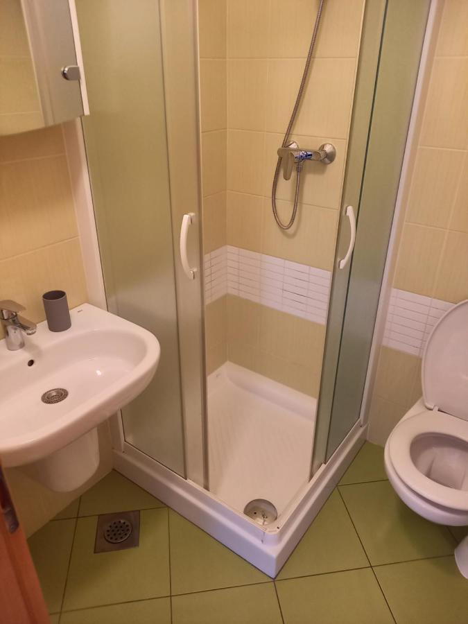 Apartment Valerija Baška Eksteriør billede