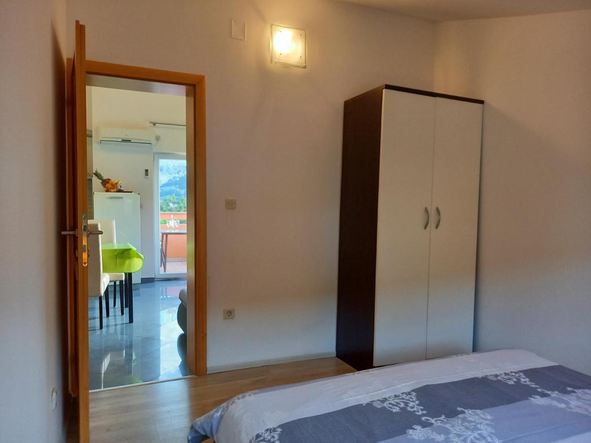 Apartment Valerija Baška Eksteriør billede